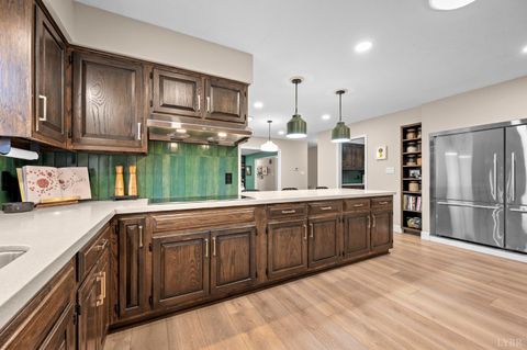 Tiny photo for 405 Meadowridge Drive, Lynchburg, VA 24503 (MLS # 362906)