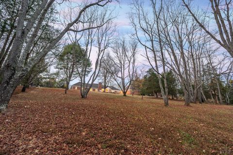 Tiny photo for 405 Meadowridge Drive, Lynchburg, VA 24503 (MLS # 362906)