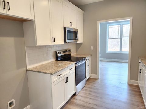 Tiny photo for 3008 Hill Street #408, Lynchburg, VA 24501 (MLS # 362528)