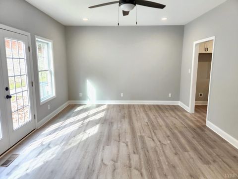 Tiny photo for 3008 Hill Street #408, Lynchburg, VA 24501 (MLS # 362528)