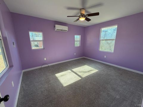 Tiny photo for 630 Selene Street, Lynchburg, VA 24502 (MLS # 364133)