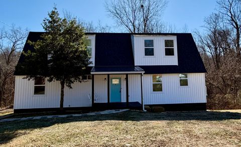 Photo of 630 Selene Street, Lynchburg, VA 24502 (MLS # 364133)