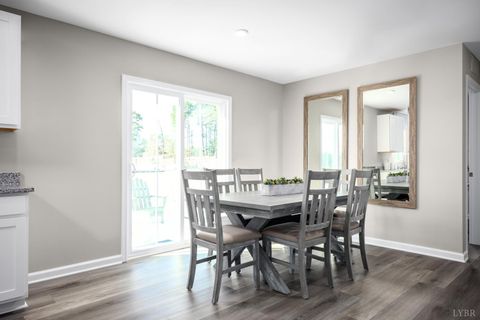 Tiny photo for 25 Crossing Court, Bedford, VA 24523 (MLS # 363309)