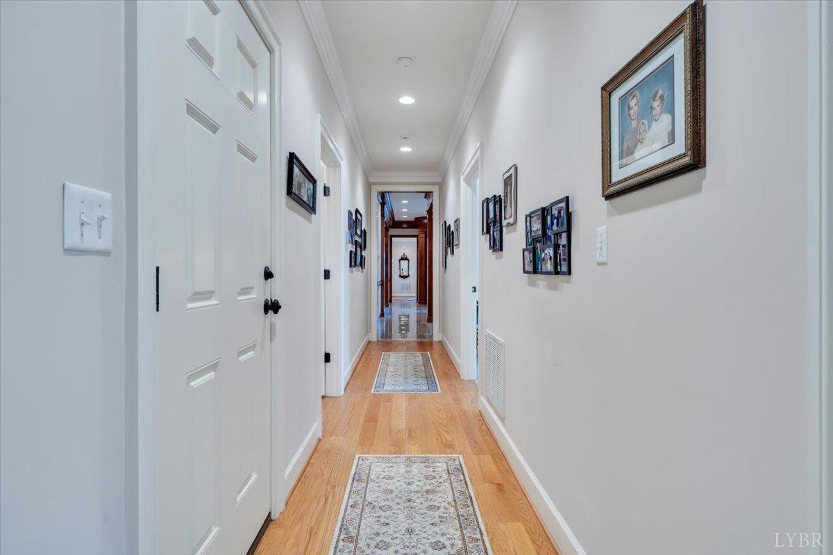 Goode, Virginia 24556, United States, 4 Bedrooms Bedrooms, ,5 BathroomsBathrooms,Residential,Pending,133757