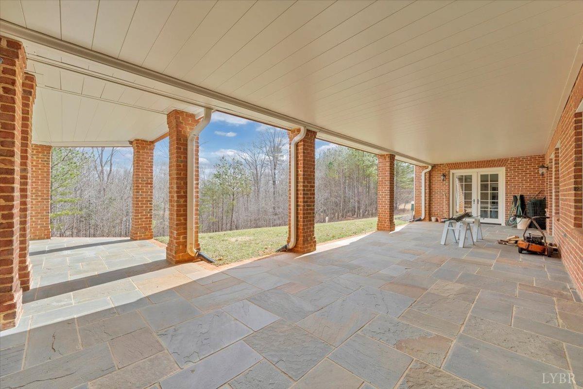 Goode, Virginia 24556, United States, 4 Bedrooms Bedrooms, ,5 BathroomsBathrooms,Residential,Pending,133757