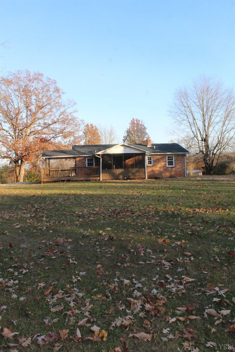 Tiny photo for 305 Eldon Road, Appomattox, VA 24522 (MLS # 363102)