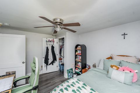 Tiny photo for 3209 Memorial Avenue, Lynchburg, VA 24501 (MLS # 365818)