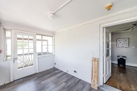 Tiny photo for 3209 Memorial Avenue, Lynchburg, VA 24501 (MLS # 365818)