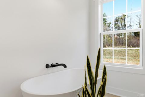 Tiny photo for 217 Stonegate Way Way, Danville, VA 24541 (MLS # 363504)