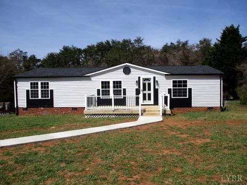 Photo of 5629 Gladys Road, Altavista, VA 24517 (MLS # 365343)