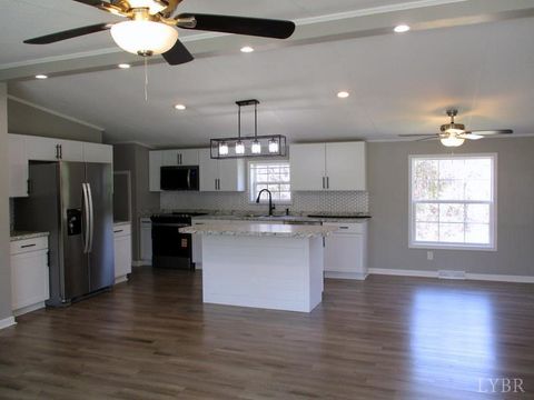 Tiny photo for 5629 Gladys Road, Altavista, VA 24517 (MLS # 365343)