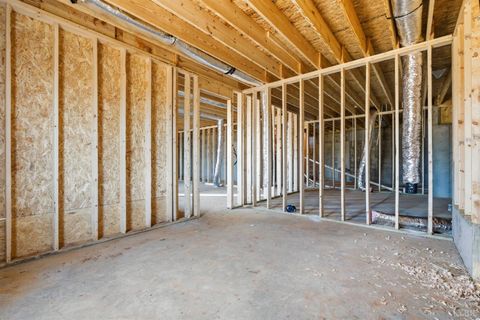 Tiny photo for 8 Wingfield Drive, Goode, VA 24556 (MLS # 364318)