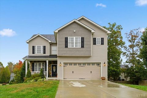 Photo of 115 Turning Point Dr Dr, Evington, VA 24550 (MLS # 362776)