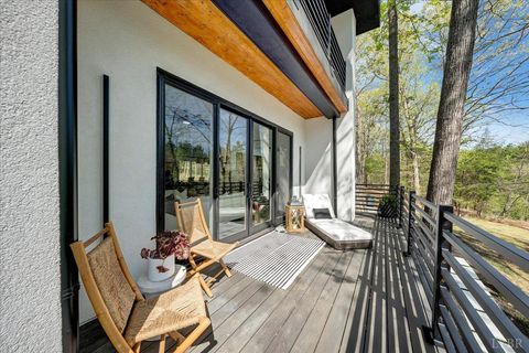 Tiny photo for 16358 Moneta Road, Moneta, VA 24121 (MLS # 364906)