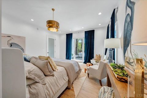 Tiny photo for 16358 Moneta Road, Moneta, VA 24121 (MLS # 364906)