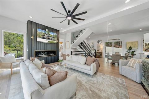 Tiny photo for 16358 Moneta Road, Moneta, VA 24121 (MLS # 364906)