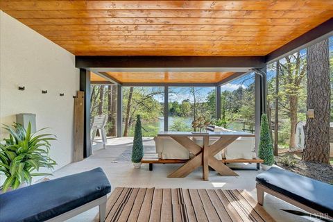 Tiny photo for 16358 Moneta Road, Moneta, VA 24121 (MLS # 364906)