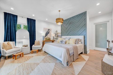 Tiny photo for 16358 Moneta Road, Moneta, VA 24121 (MLS # 364906)