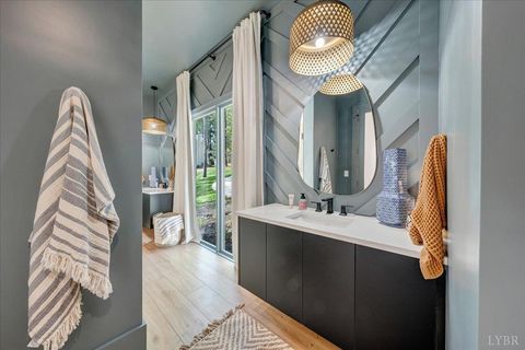 Tiny photo for 16358 Moneta Road, Moneta, VA 24121 (MLS # 364906)