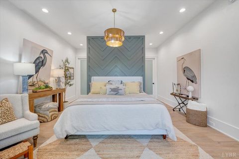 Tiny photo for 16358 Moneta Road, Moneta, VA 24121 (MLS # 364906)