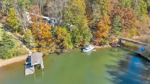 Tiny photo for 16358 Moneta Road, Moneta, VA 24121 (MLS # 364906)