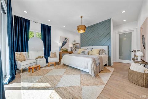 Tiny photo for 16358 Moneta Road, Moneta, VA 24121 (MLS # 364906)