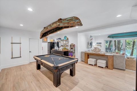 Tiny photo for 16358 Moneta Road, Moneta, VA 24121 (MLS # 364906)