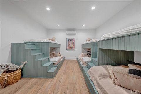 Tiny photo for 16358 Moneta Road, Moneta, VA 24121 (MLS # 364906)