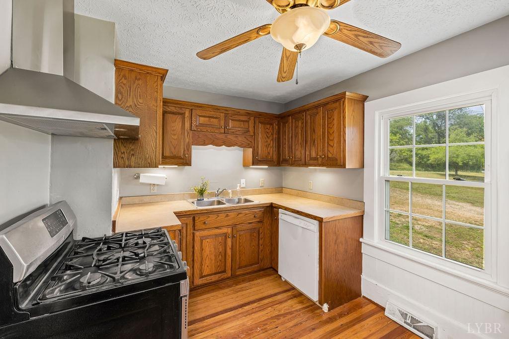 184 Younger Drive, Madison Heights, Virginia image 12