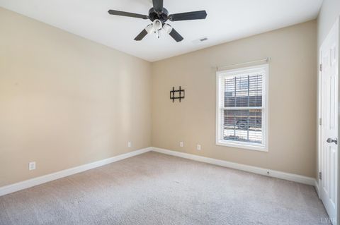 Tiny photo for 205 Capital Street #108, Lynchburg, VA 24502 (MLS # 362806)