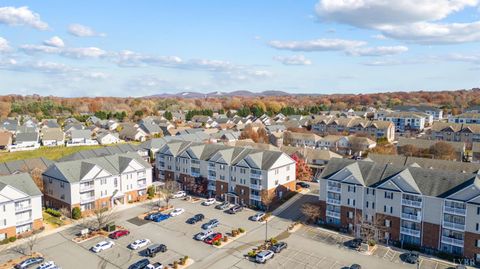 Tiny photo for 205 Capital Street #108, Lynchburg, VA 24502 (MLS # 362806)