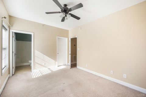 Tiny photo for 205 Capital Street #108, Lynchburg, VA 24502 (MLS # 362806)