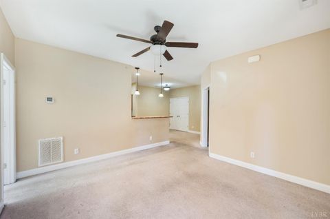 Tiny photo for 205 Capital Street #108, Lynchburg, VA 24502 (MLS # 362806)