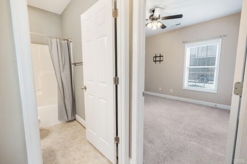 Tiny photo for 205 Capital Street #108, Lynchburg, VA 24502 (MLS # 362806)