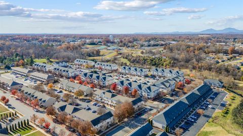 Tiny photo for 205 Capital Street #108, Lynchburg, VA 24502 (MLS # 362806)