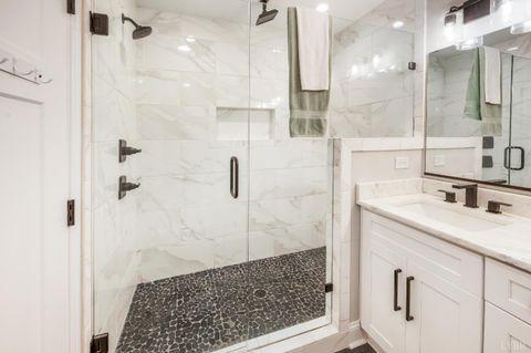 Tiny photo for 1010 Coles Court, Forest, VA 24551 (MLS # 363760)