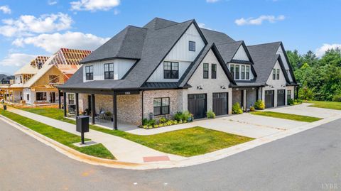 Photo of 1010 Coles Court, Forest, VA 24551 (MLS # 363760)