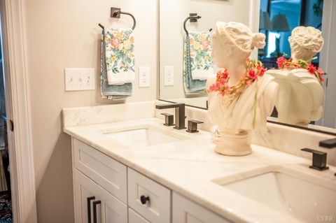 Tiny photo for 1010 Coles Court, Forest, VA 24551 (MLS # 363760)