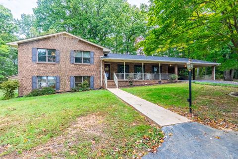 Photo of 1773 Barker Rd Rd, Ringgold, VA 24586 (MLS # 362515)