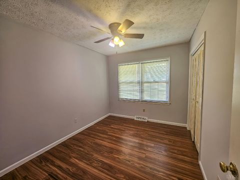 Tiny photo for 138 West Bethel Drive, Madison Heights, VA 24572 (MLS # 366693)