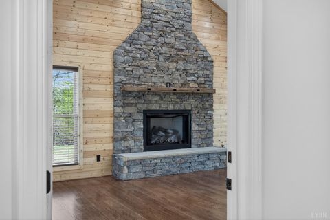 Tiny photo for 3162 OAK HILL RD Rd, Buckingham, VA 23921 (MLS # 365615)