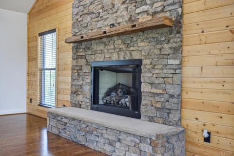 Tiny photo for 3162 OAK HILL RD Rd, Buckingham, VA 23921 (MLS # 365615)