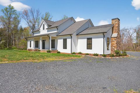 Tiny photo for 3162 OAK HILL RD Rd, Buckingham, VA 23921 (MLS # 365615)