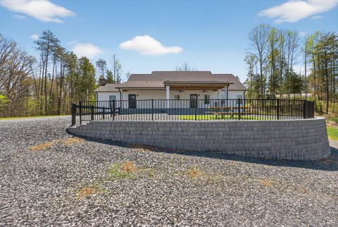 Tiny photo for 3162 OAK HILL RD Rd, Buckingham, VA 23921 (MLS # 365615)