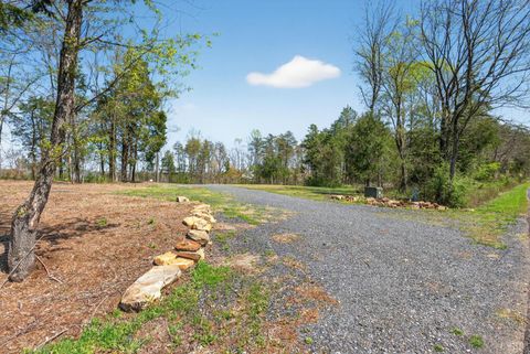 Tiny photo for 3162 OAK HILL RD Rd, Buckingham, VA 23921 (MLS # 365615)