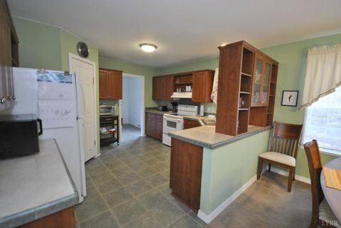 Tiny photo for 2453 Easome Road, Hurt, VA 24563 (MLS # 365237)