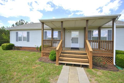 Tiny photo for 2453 Easome Road, Hurt, VA 24563 (MLS # 365237)