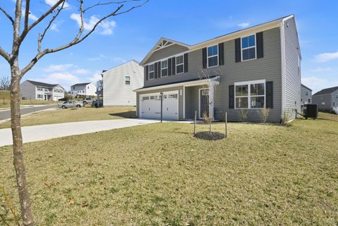Tiny photo for 139 Ethan Ct, Lynchburg, VA 24501 (MLS # 364905)