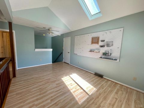 Tiny photo for 154 Sunset Ridge Road, Forest, VA 24551 (MLS # 365178)