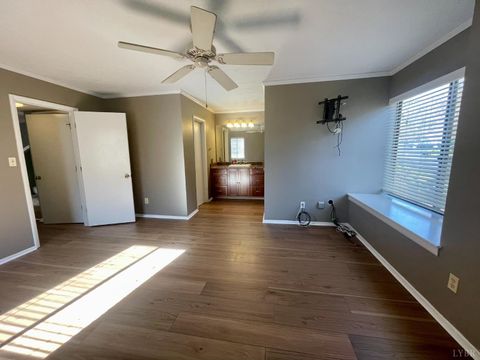 Tiny photo for 154 Sunset Ridge Road, Forest, VA 24551 (MLS # 365178)